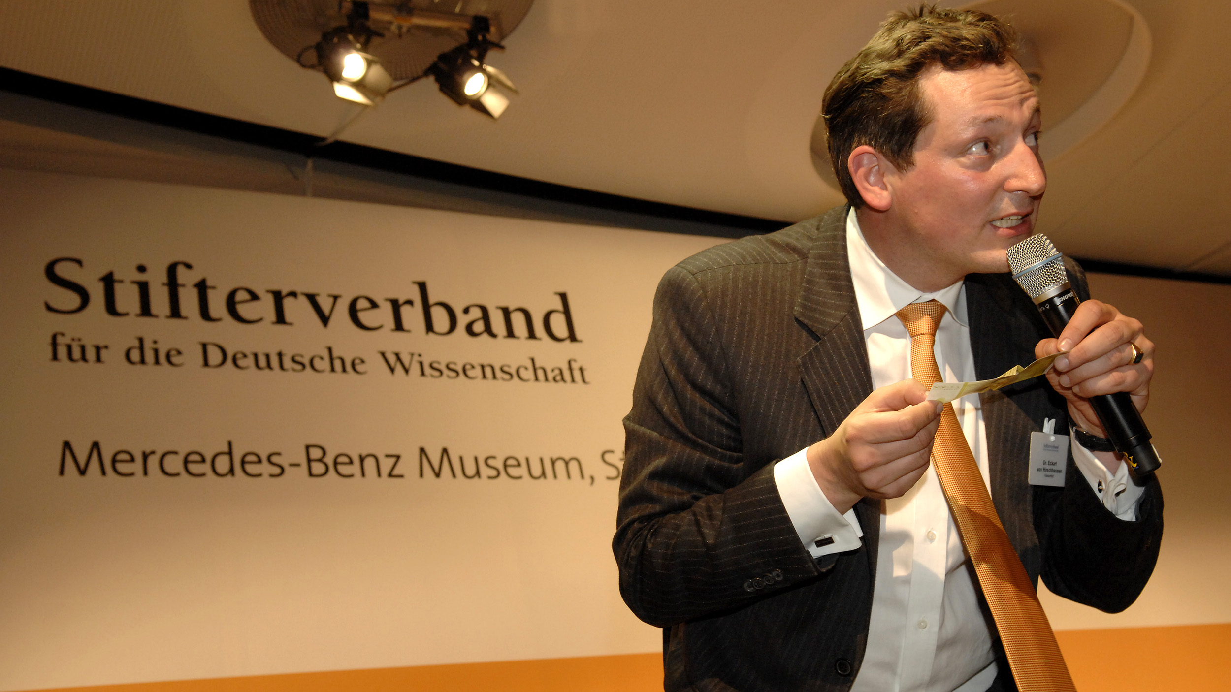 Eckart von Hirschhausen (Foto: David Ausserhofer) Eckart von Hirschhausen (Foto: David Ausserhofer)