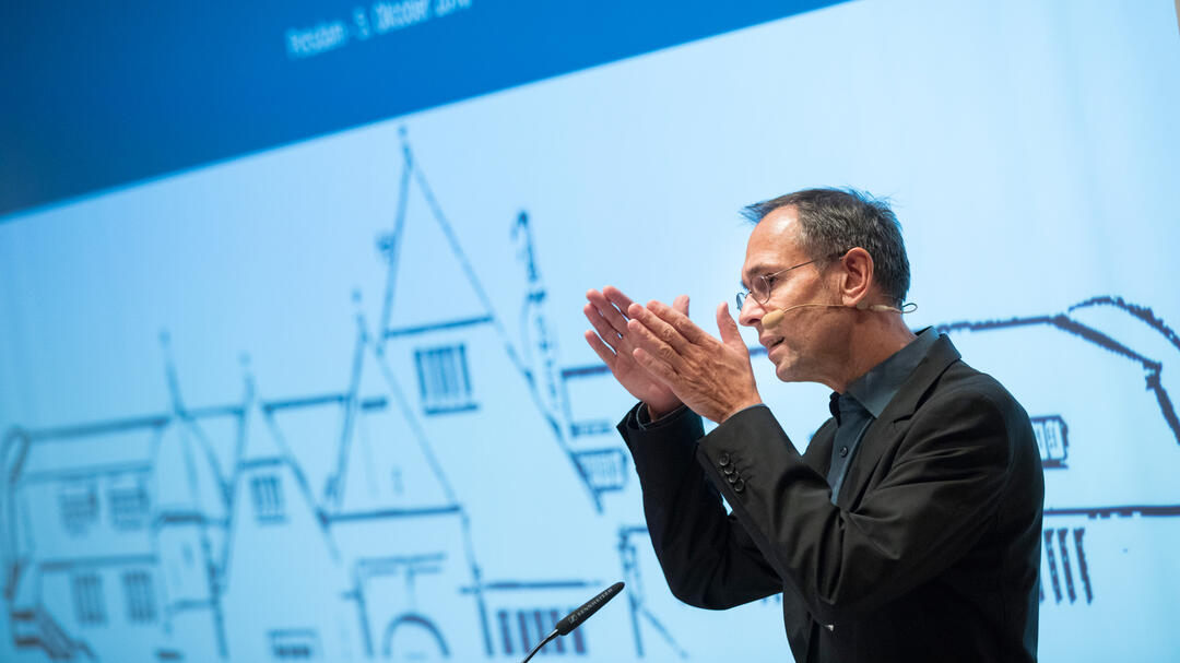 Andreas Zick (Foto: Kay Herschelmann) image