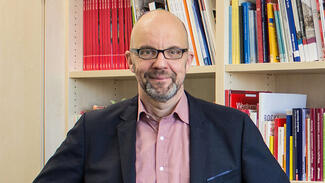 Markus Bernhardt (Foto: Mira Arora/Universität Duisburg-Essen)