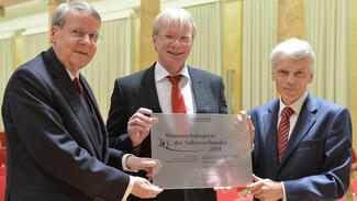 Verleihung des Weizsäcker-Preises an Ferdi Schüth am 16. Dezember 2014 in Halle (Saale) (Foto: Markus Scholz für die Leopoldina)